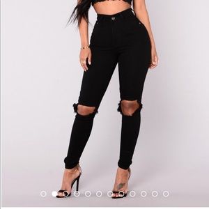 Black FASHION NOVA JEANS